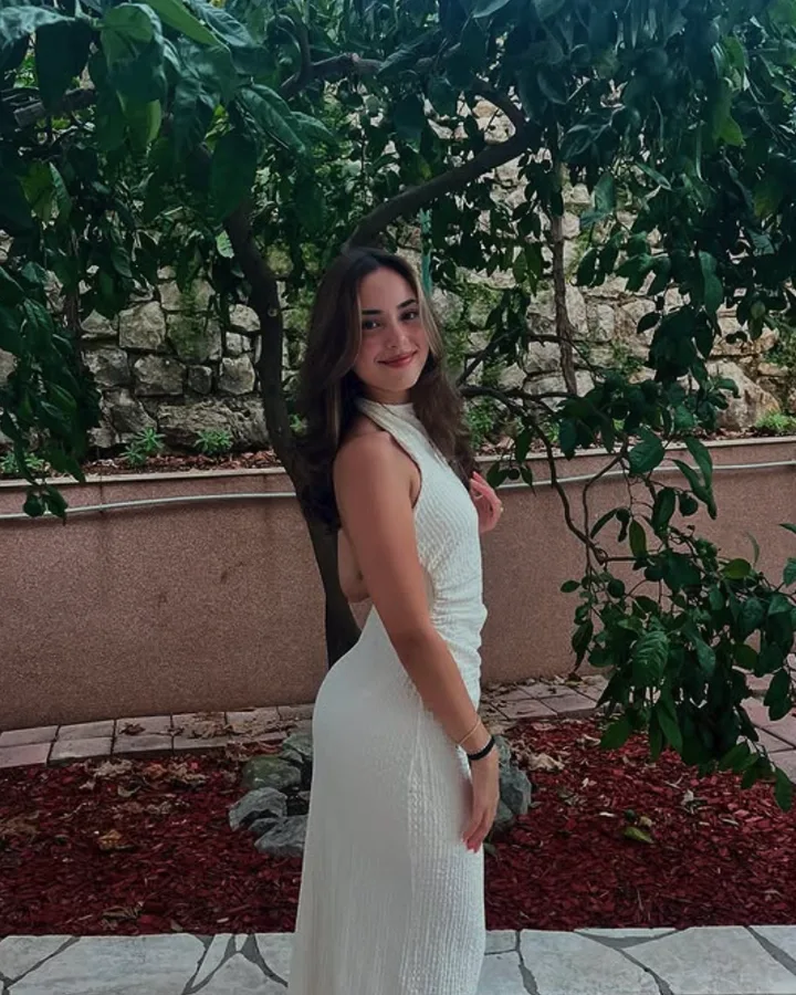 Nathali Sanchez, Social Media Manager